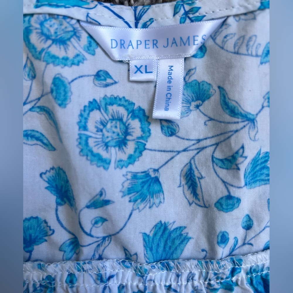 Draper James NWOT 100% Cotton Blue Floral Blouse size XL - Picture 9 of 10